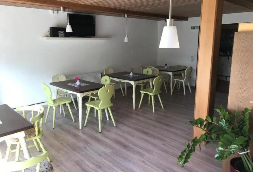 Bed and Breakfast La Irmania Pension