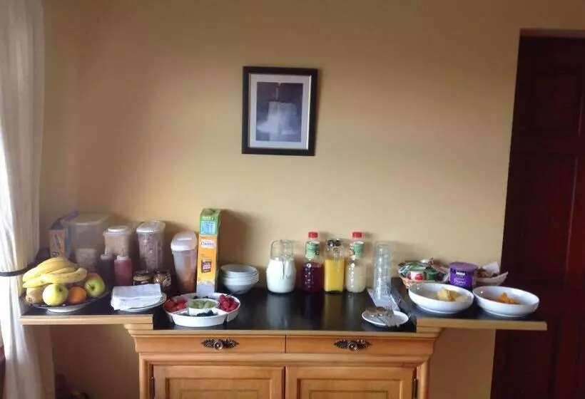 Doogarry House B&b