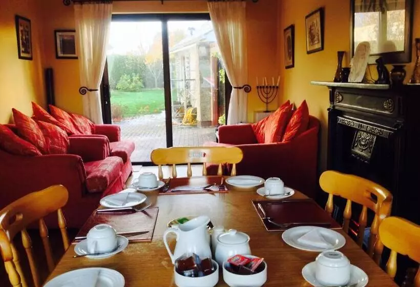 Doogarry House B&b