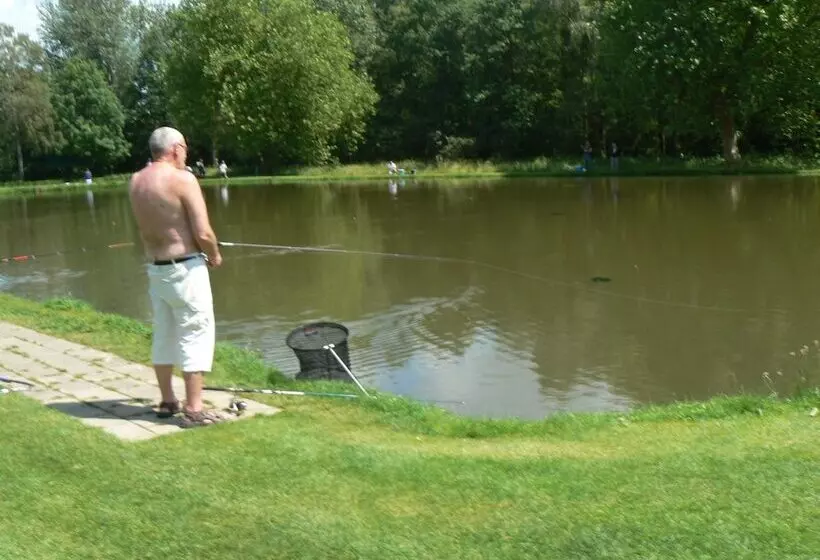ホテル De Watermolen