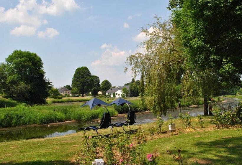 Отель La Roseraie. Gaume Ardenne Lacuisine Sur Semois