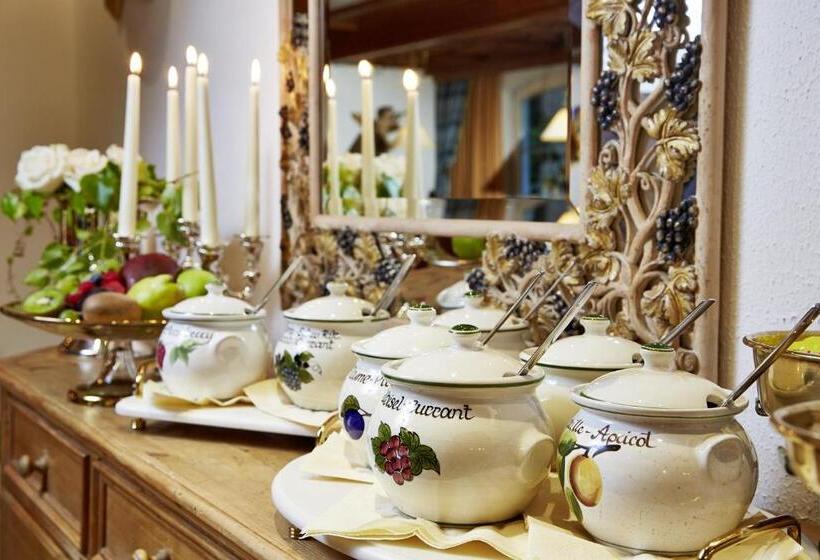 בית מלון כפרי Villa Angela