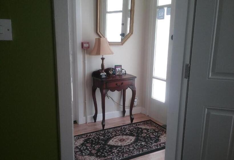 The Meadows Bed And Breakfast