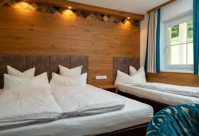 Alpenhotel Erika