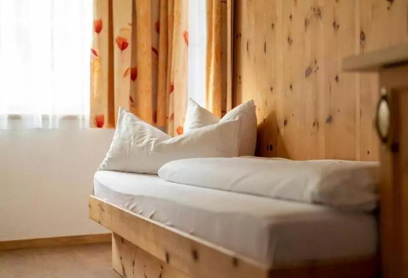 Alpenhotel Erika