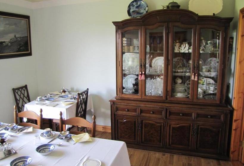 An Dooneen, The Hurley Farm B&b