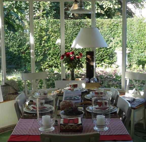 مبيت وإفطار Domein De Lusthof