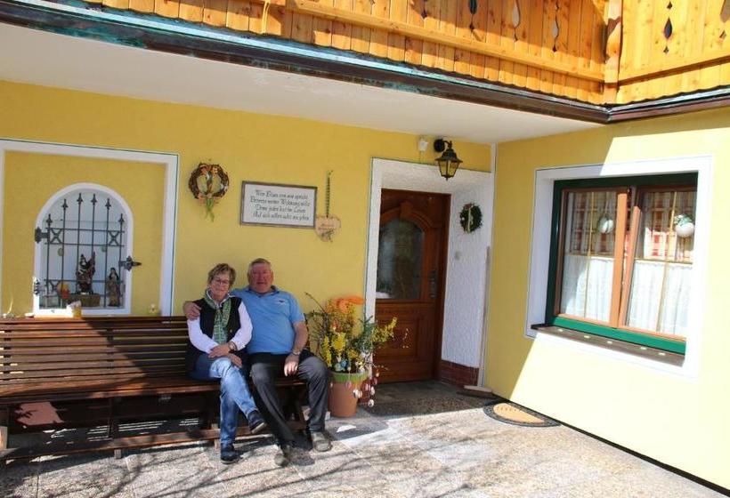 ベッドアンドブレックファースト Haus Dorfer