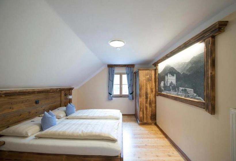 ベッドアンドブレックファースト Landgasthof & Restaurant Batzenhäusl