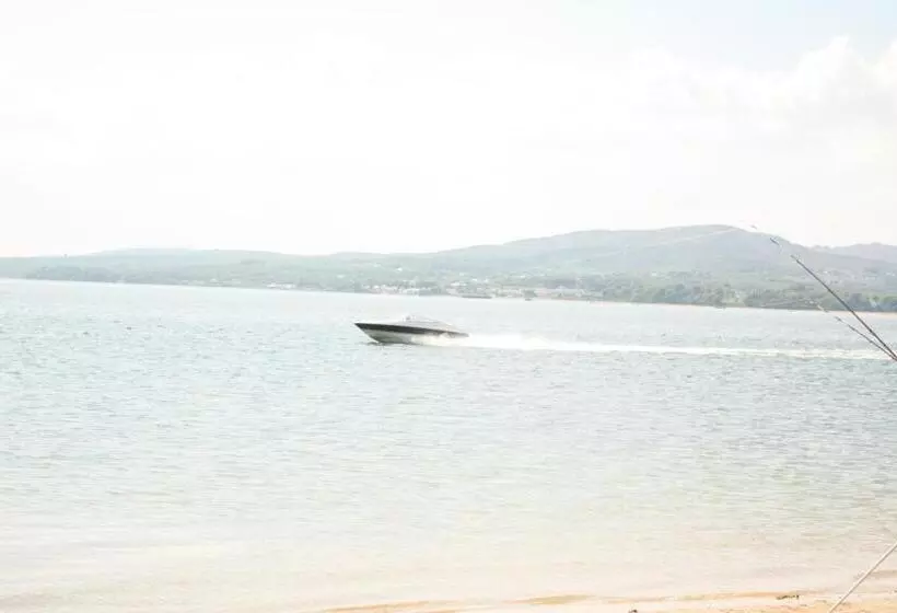 Aamiaismajoitus (B&B) Sea Vista Boutique Accommodation