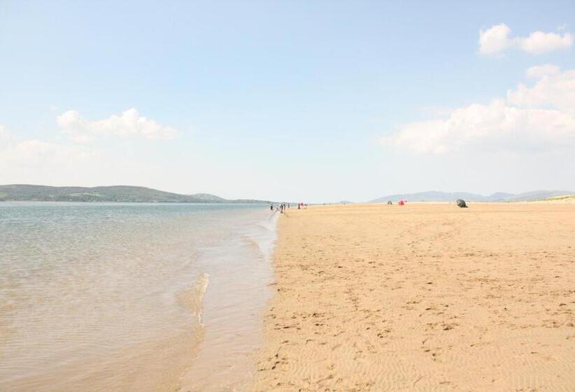 مبيت وإفطار Sea Vista Boutique Accommodation