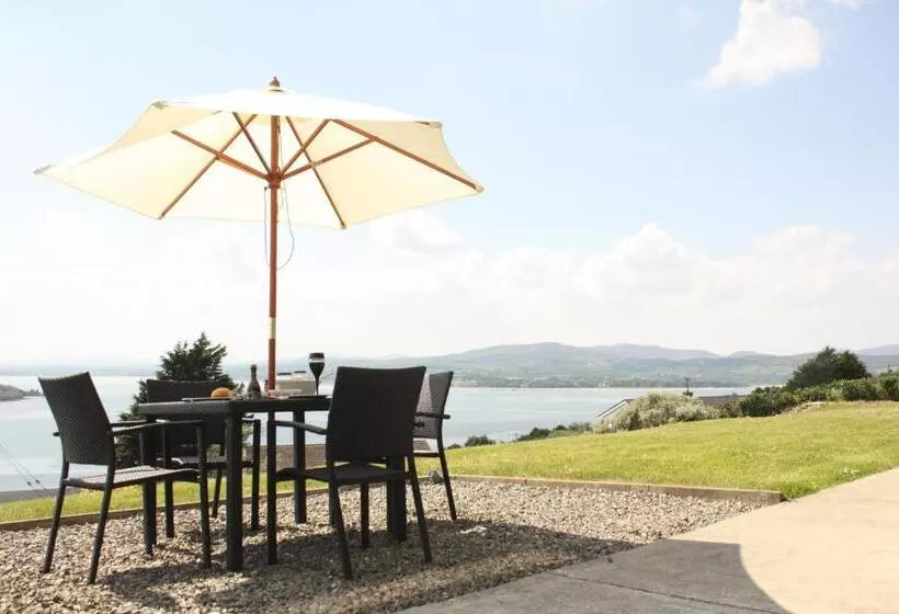 Aamiaismajoitus (B&B) Sea Vista Boutique Accommodation