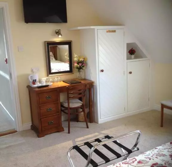 Channel View Bed & Breakfast