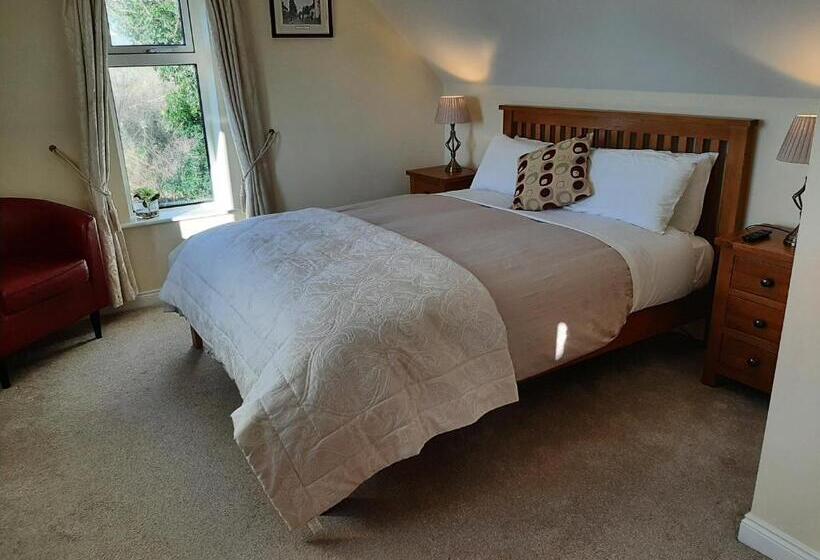 Channel View Bed & Breakfast