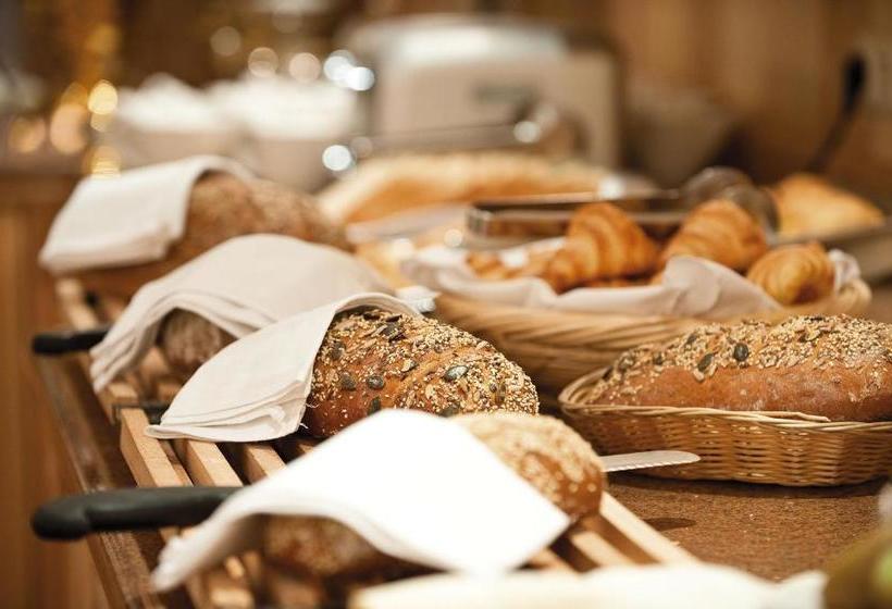 Отель Alpine Resort Goies Superior