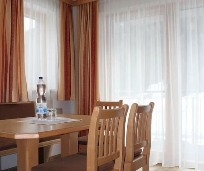 هتل Garni Dorfblick