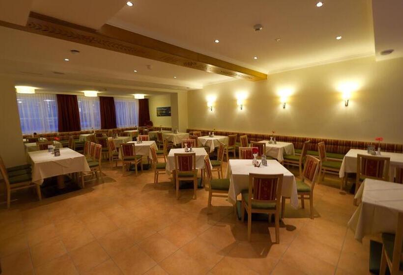 فندق Garni Feichter