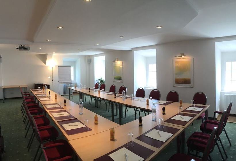 Отель Knappenstöckl