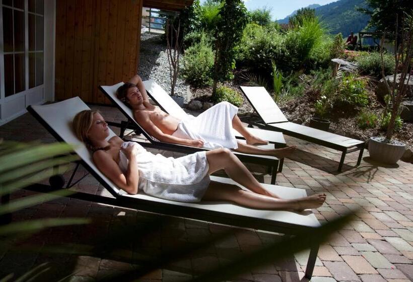 Отель Mons Suites Wine Passion