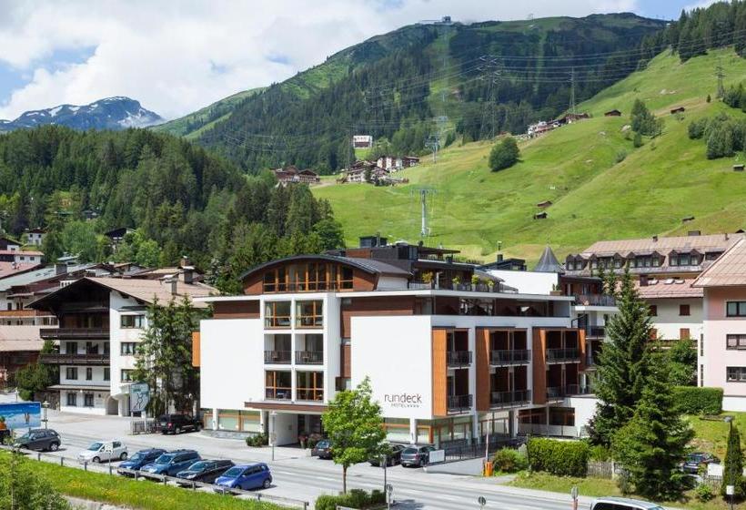 בית מלון כפרי Rundeck