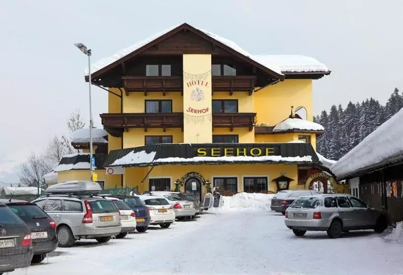 ホテル Seehof