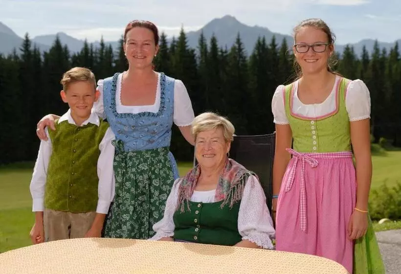 ホテル Tischlbergerhof