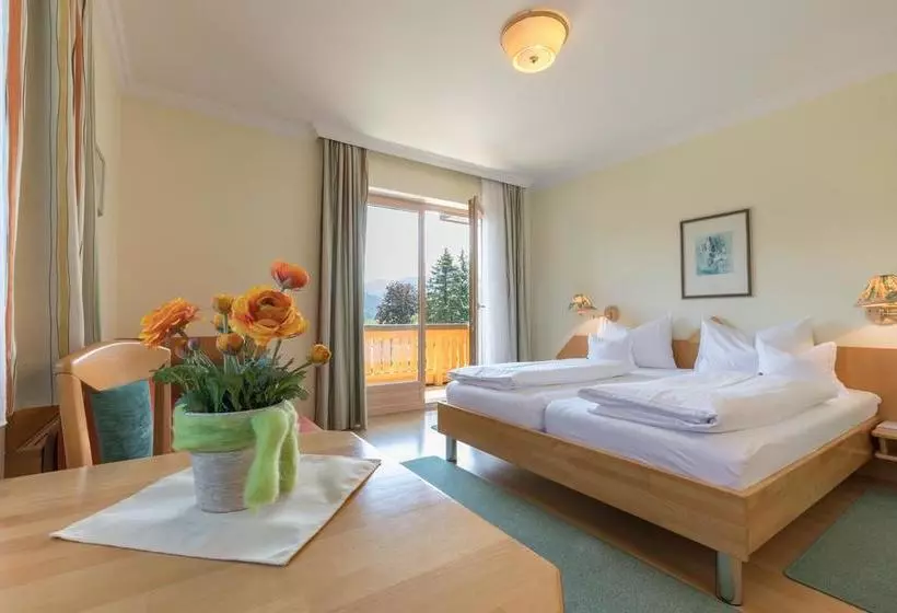 Landhotel Häuserl Im Wald