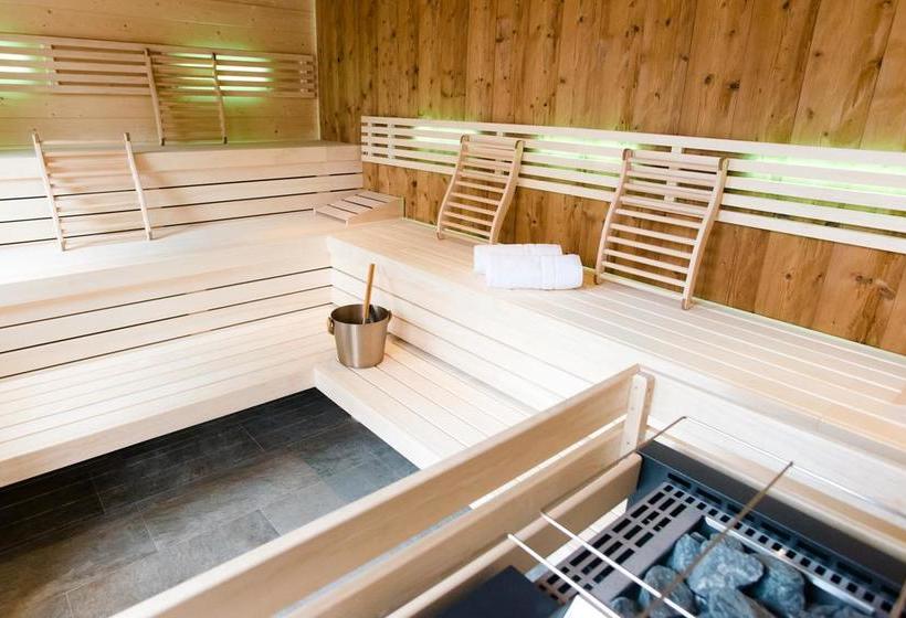 Landhotel Häuserl Im Wald