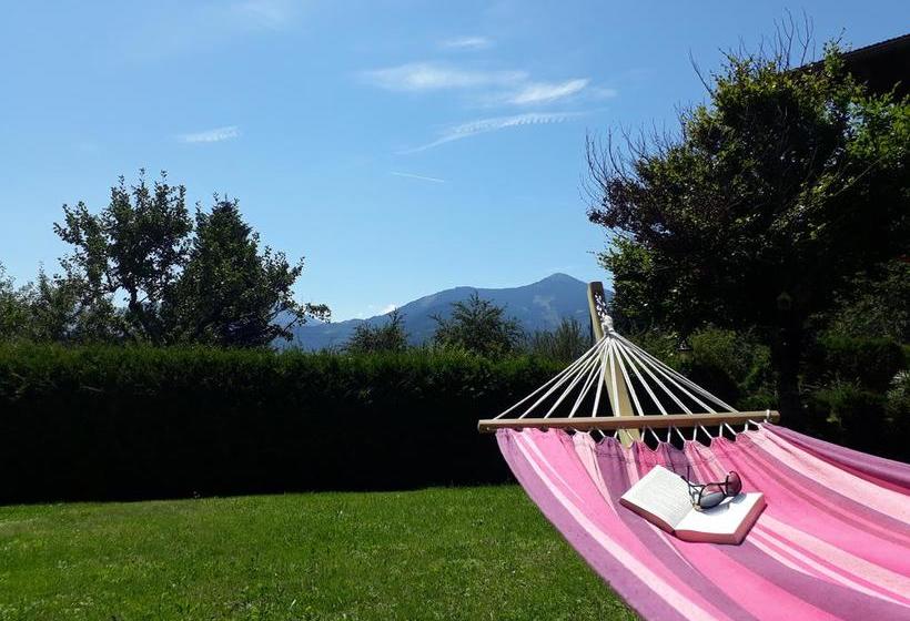 Landhotel Häuserl Im Wald