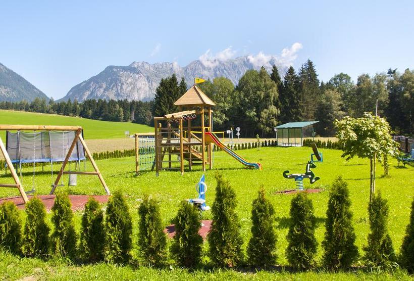 Landhotel Häuserl Im Wald