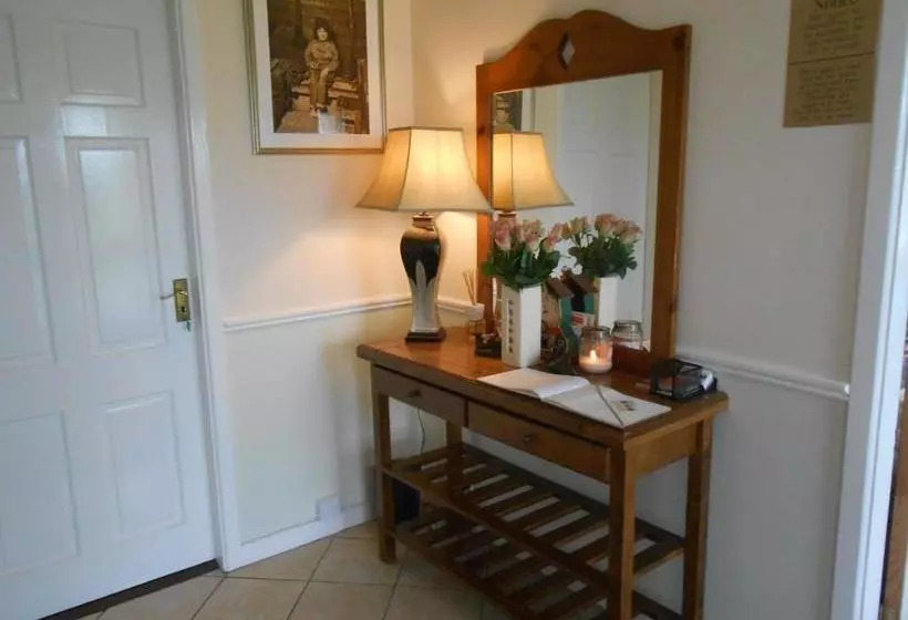 Mulberry Lodge B&b