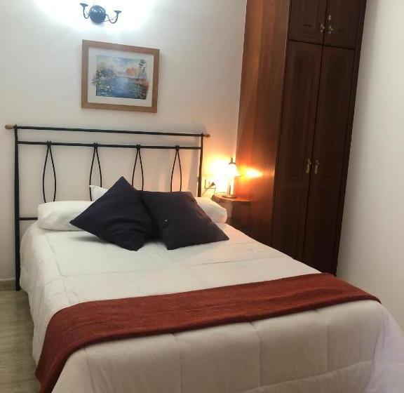 Apartamentos Edalmar