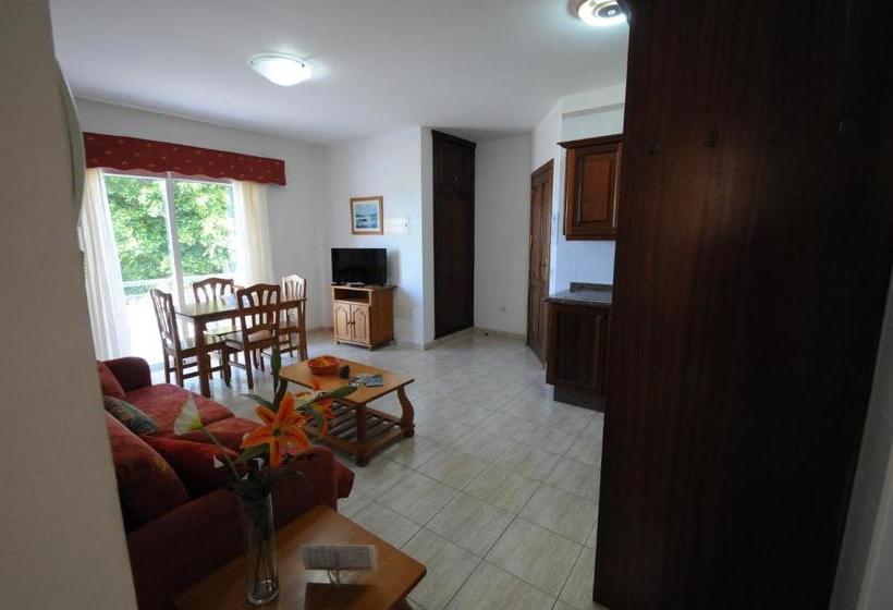 Apartamentos Edalmar