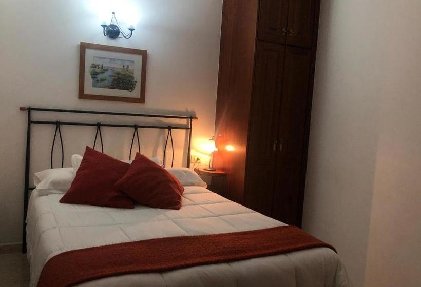 Apartamentos Edalmar