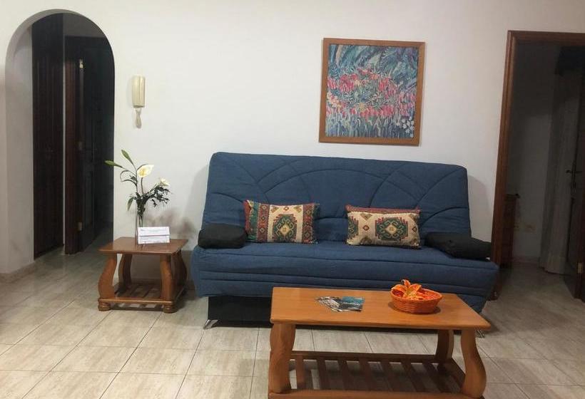 Apartamentos Edalmar