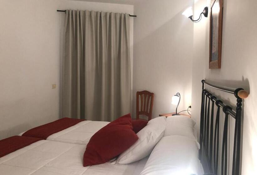Apartamentos Edalmar