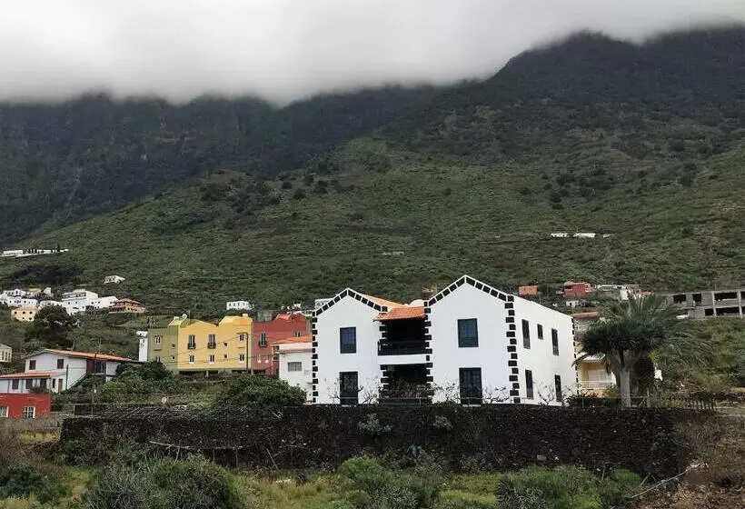 Apartamentos Edalmar