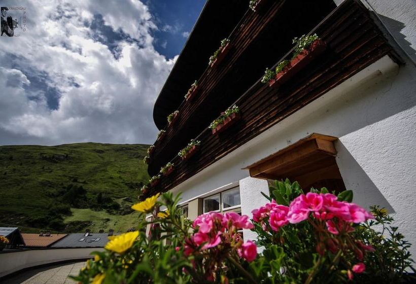 Berghotel Gasthof Gstrein