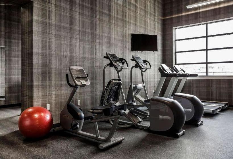 هتل Envision Bostoneverett, Ascend Collection