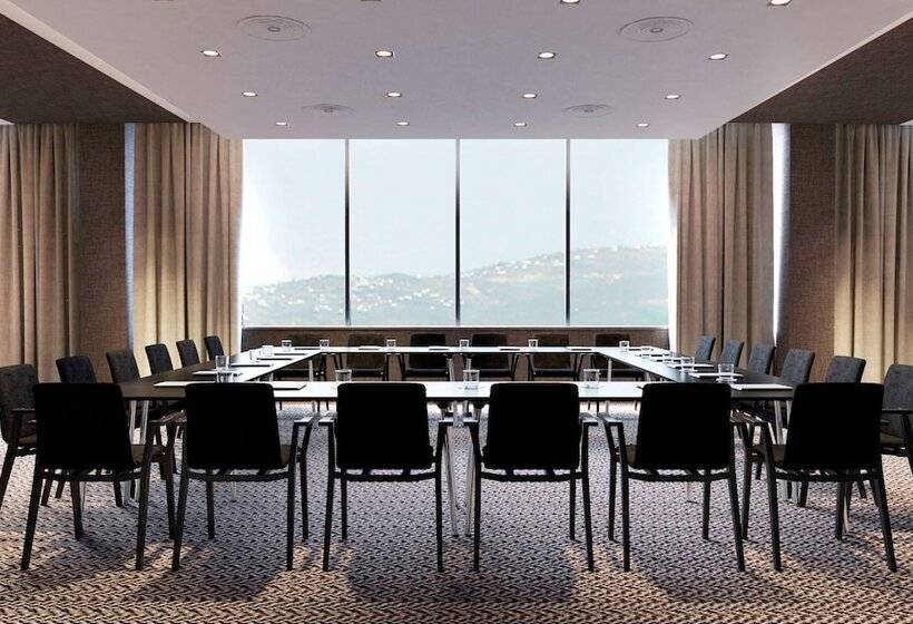 فندق Hilton Tangier City Center