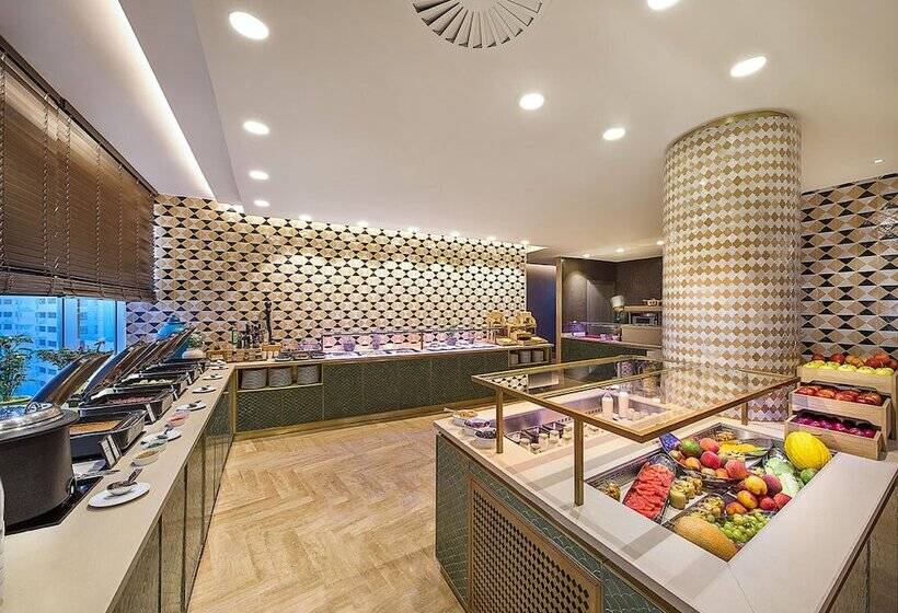 فندق Hilton Tangier City Center