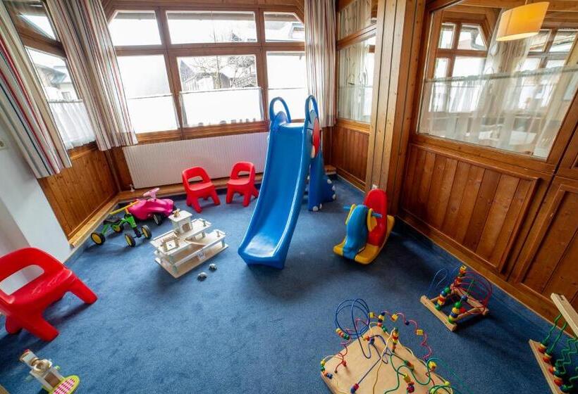 בית מלון כפרי Alpenblick