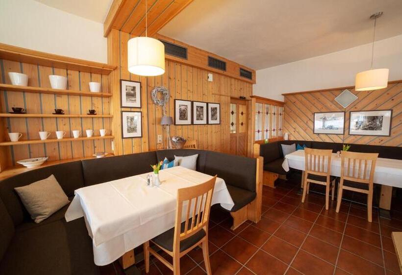 בית מלון כפרי Alpenblick