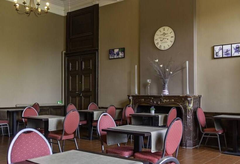 בית מלון כפרי Domaine Du Chateau De La Neuville