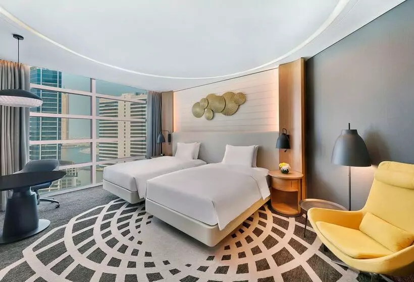 هتل Doubletree By Hilton Dubai  Business Bay