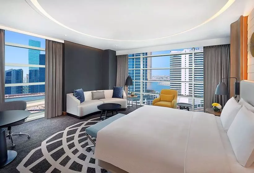 هتل Doubletree By Hilton Dubai  Business Bay