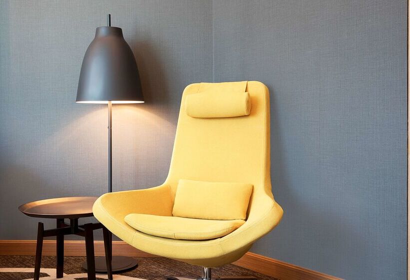 هتل Doubletree By Hilton Dubai Business Bay