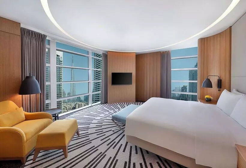 هتل Doubletree By Hilton Dubai  Business Bay