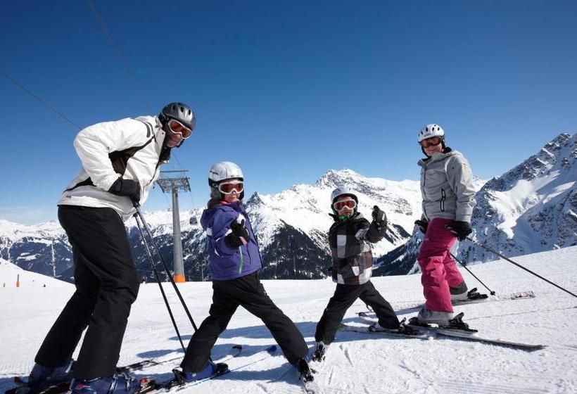 Familienhotel Mateera Gargellen / Montafon
