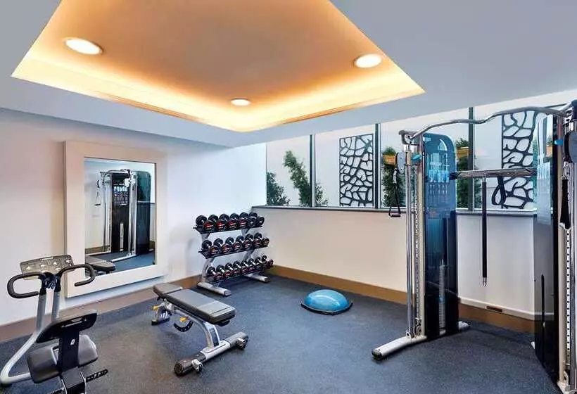 هتل Hilton Tangier City Center